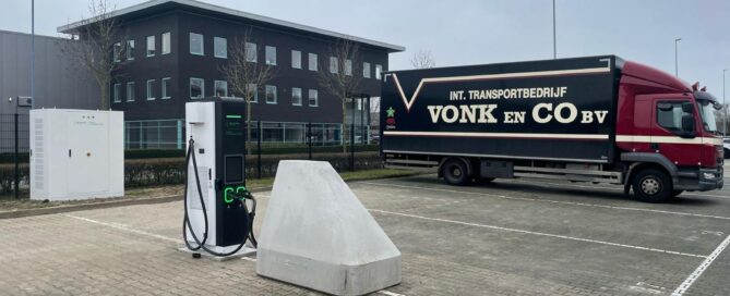 Voltra 480kW Power unit met 350A dispenser
